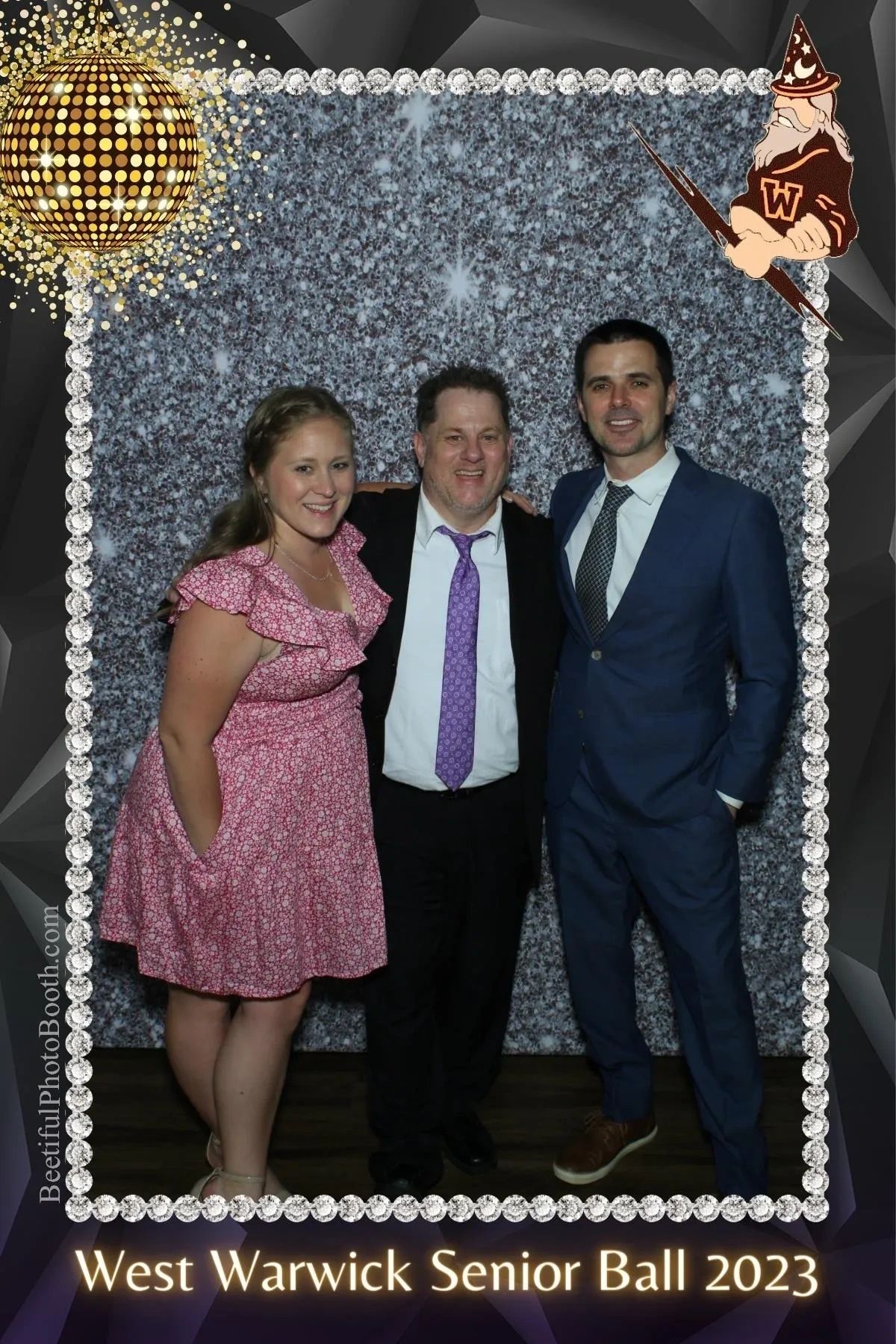 Beetifulphotobooth.com/book-online
Private Online Photo Gallery WWHS Senior Ball 2023